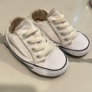 Converse Crib Shoe Size 4